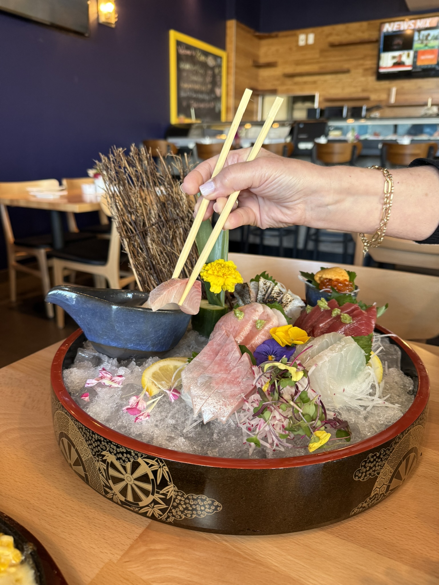 Kiiro Sushi Izakaya