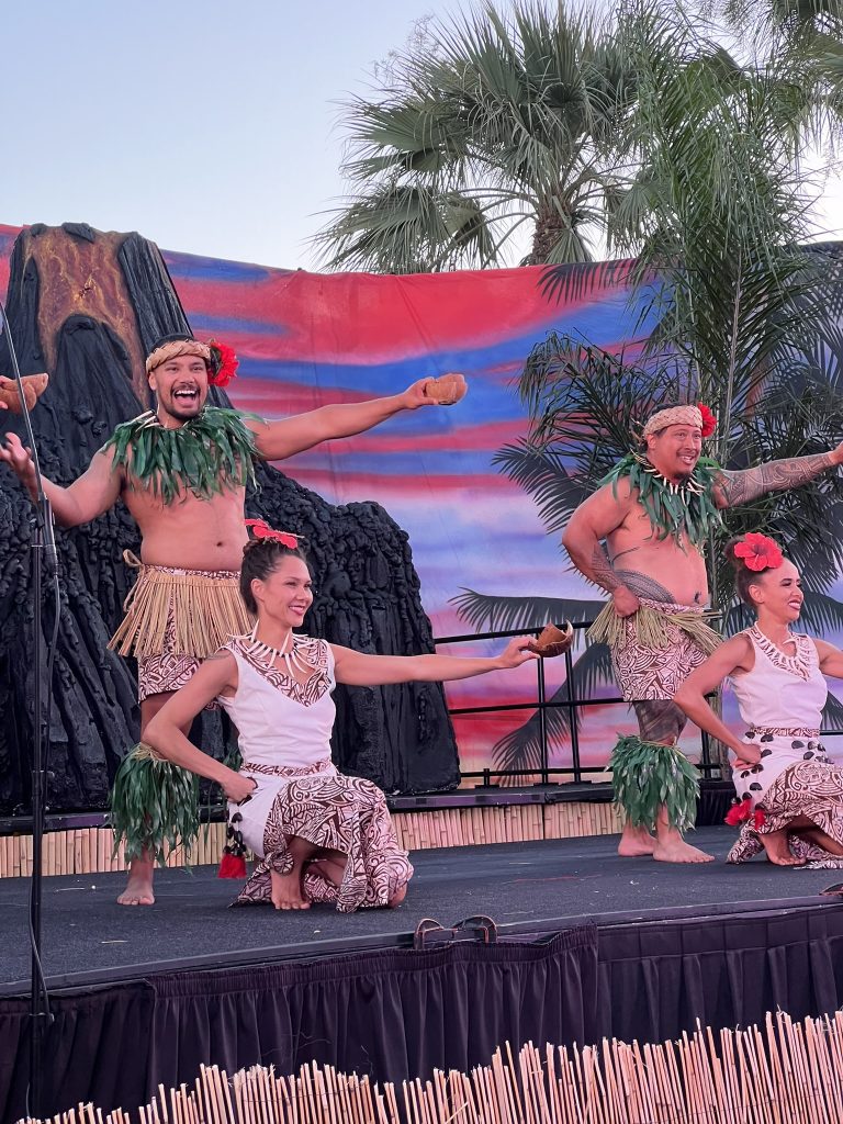 https://sdfoodiefan.com/san-diego-luau-experience